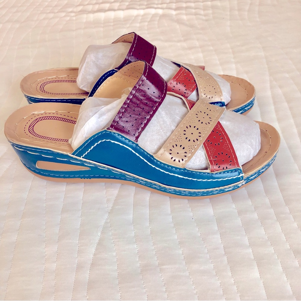 NWOT Multi Color Wedge Sandal